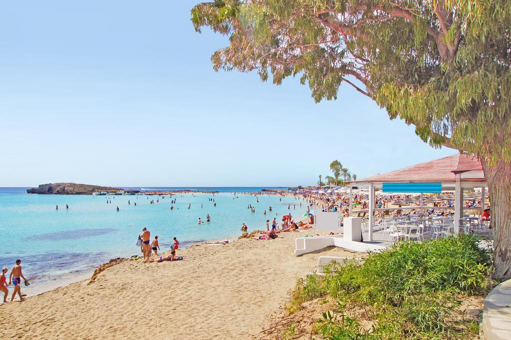 Villa Merry Айя-Напа Экстерьер фото